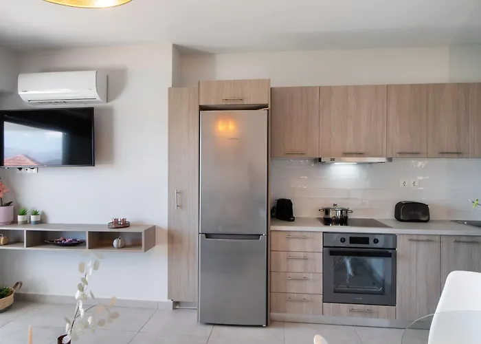 Katerina Luxurious Sea View Апартаменты Никиана