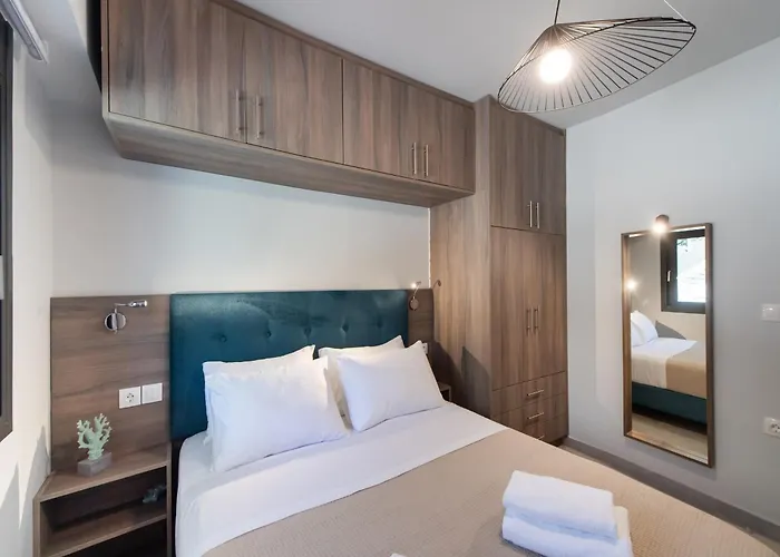 Katerina Luxurious Sea View * Никиана