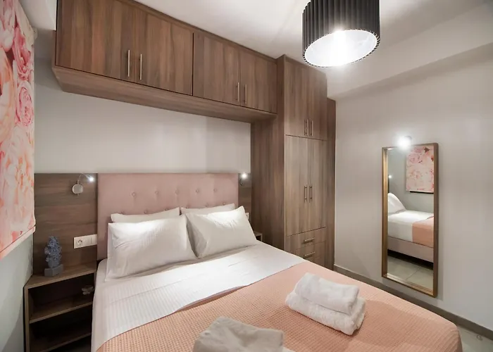 Katerina Luxurious Sea View * Никиана