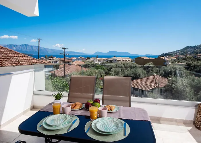 Katerina Luxurious Sea View Никиана