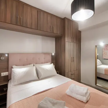 Katerina Luxurious Sea View * Nikiana