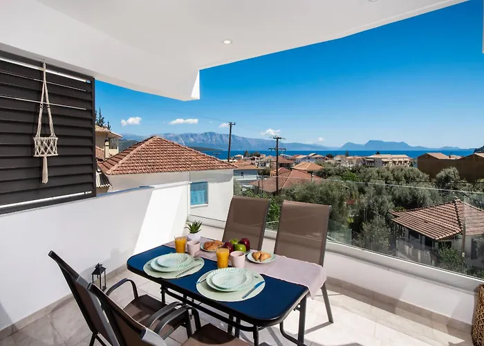 Katerina Luxurious Sea View * Nikiana